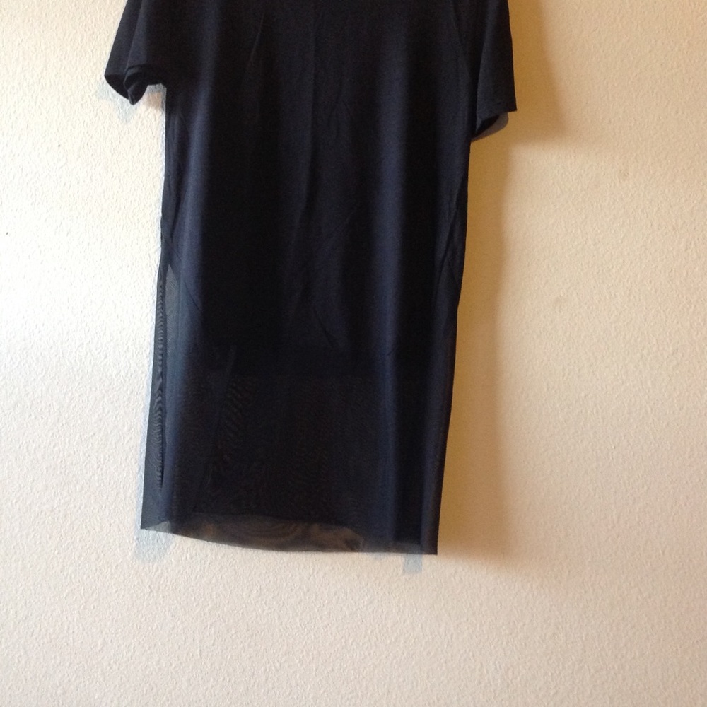 Too - Picture 6 of 6